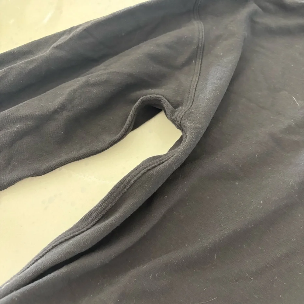 Lululemon Black Rulu long sleeve hooded Run Top Size 6 - Picture 5 of 7